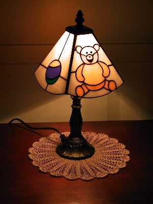 Four sided teddy and beach ball lamp