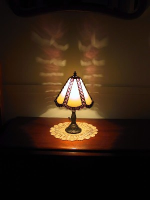Six sided lamp with glass bead detail