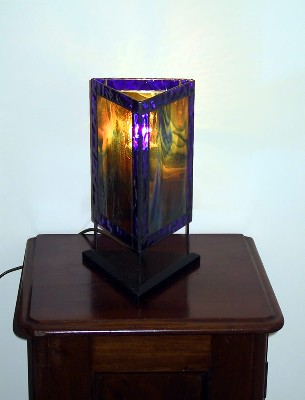 Art glass three sided lamp